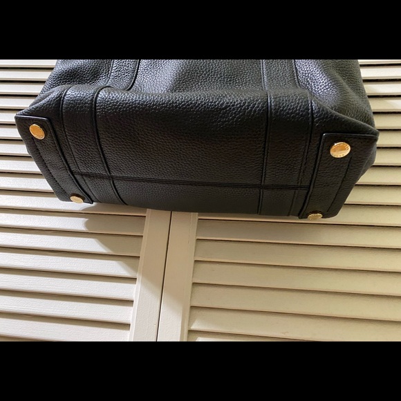 Michael Kors satchel with braided straps - Picture 3 of 8